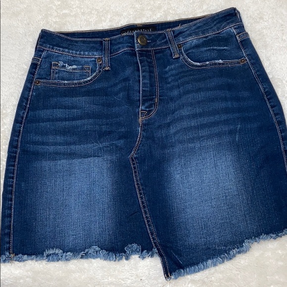 Denim skirt! - Picture 1 of 3